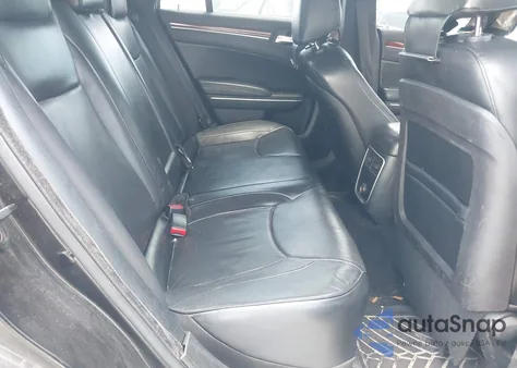 2013 Chrysler 300 Motown из США, поврежденный, VIN 2C3CCAAG7DH685108